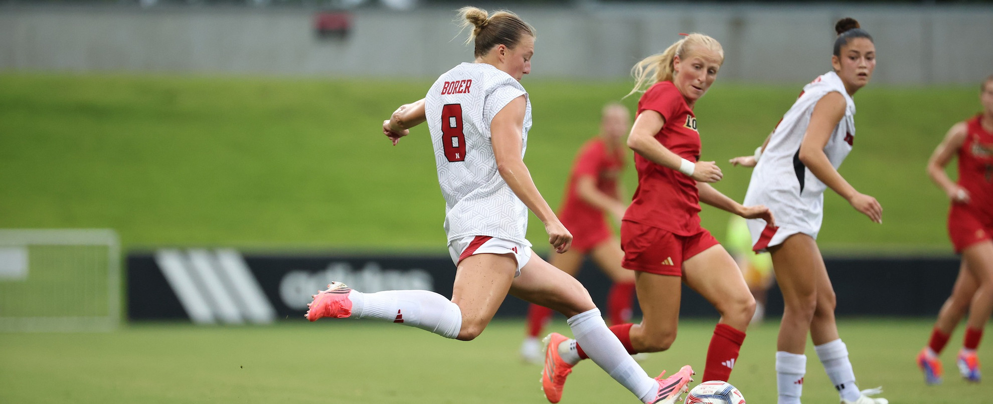 Huskers Grab Road Win at Louisville