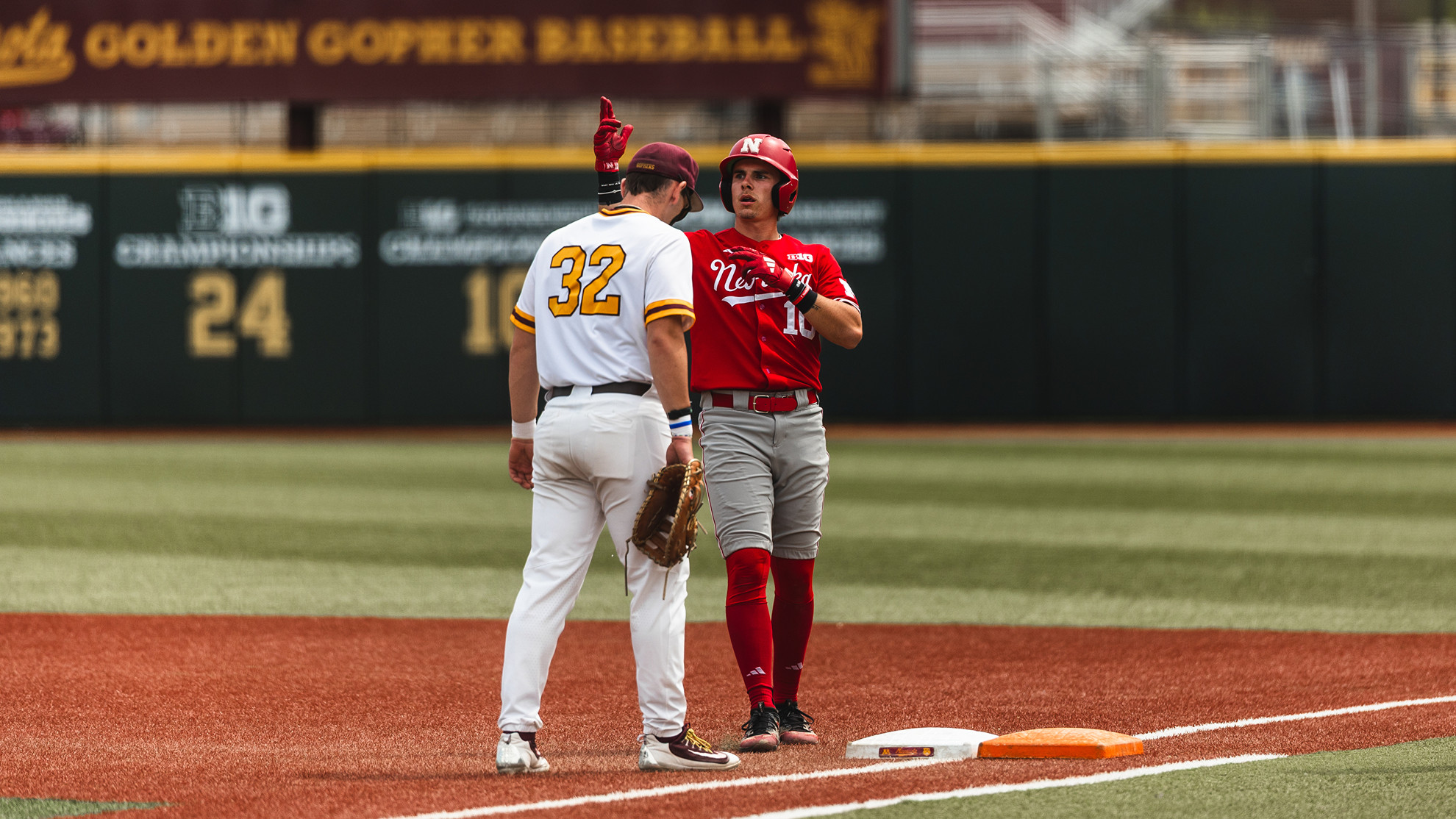 Nebraska Huskers ネブラスカ・ハスカーズ 大学 NCCA Home Page - University of Nebraska - Official Athletics Website