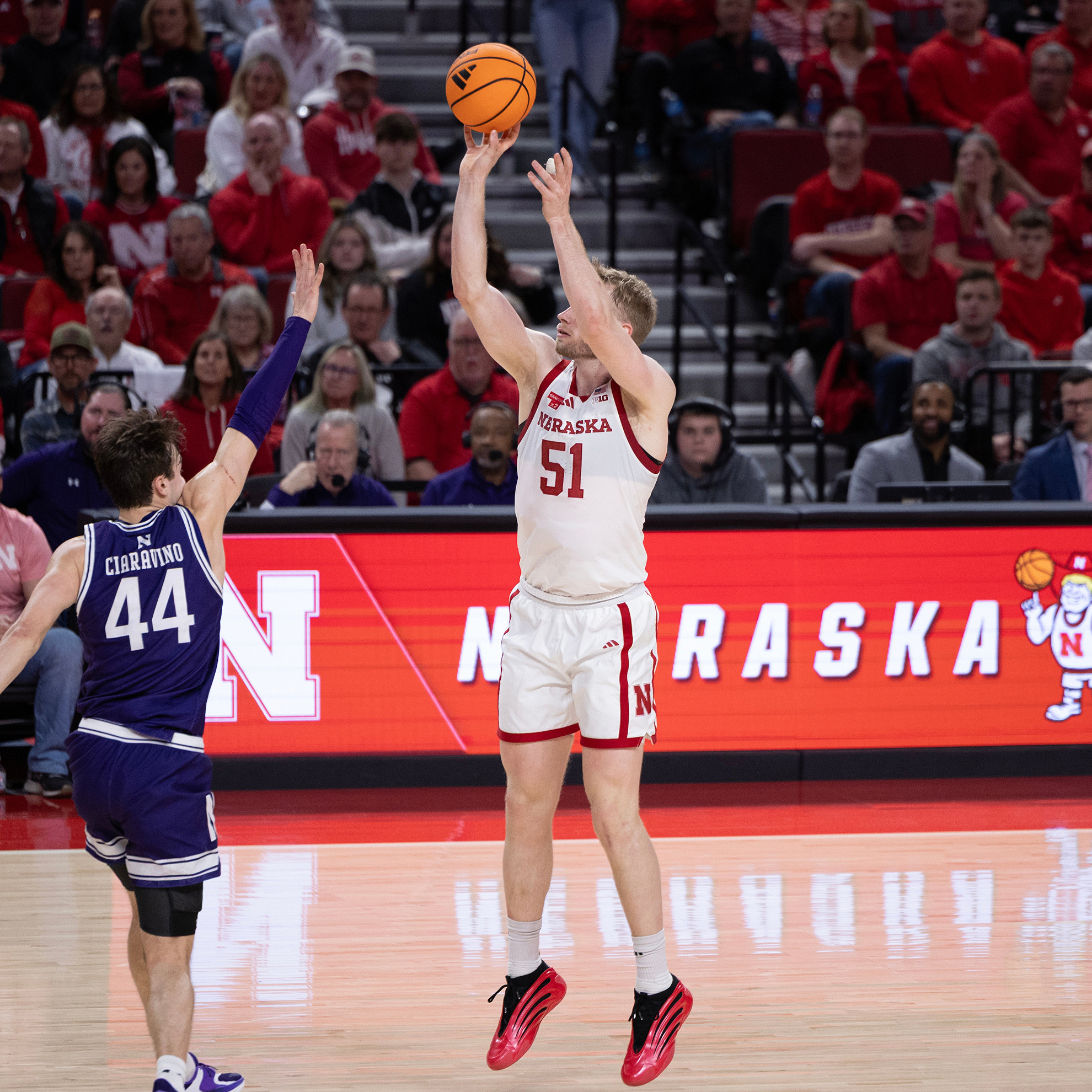 Nebraska Huskers ネブラスカ・ハスカーズ 大学 NCCA Home Page - Men's Basketball - University of Nebraska - Official