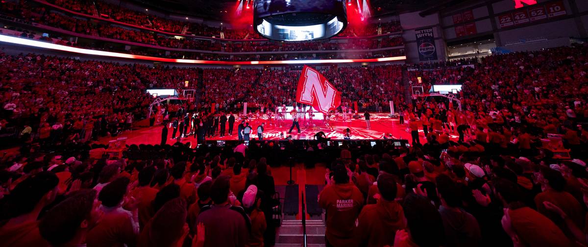 huskers.com