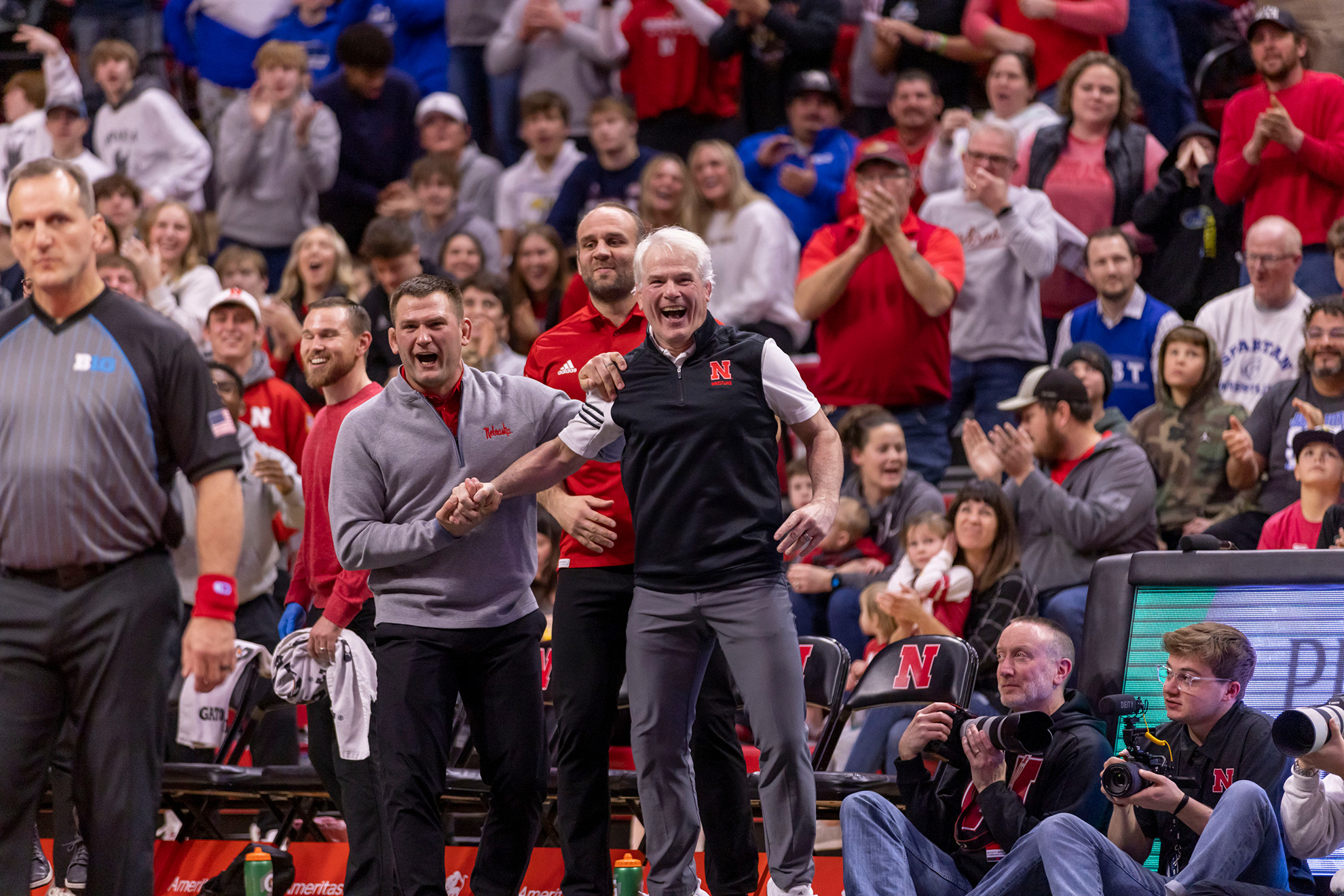 huskers.com