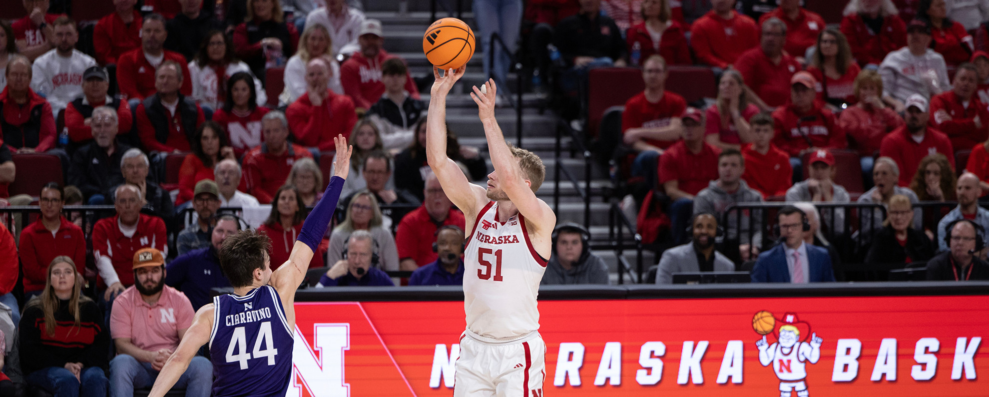 huskers.com