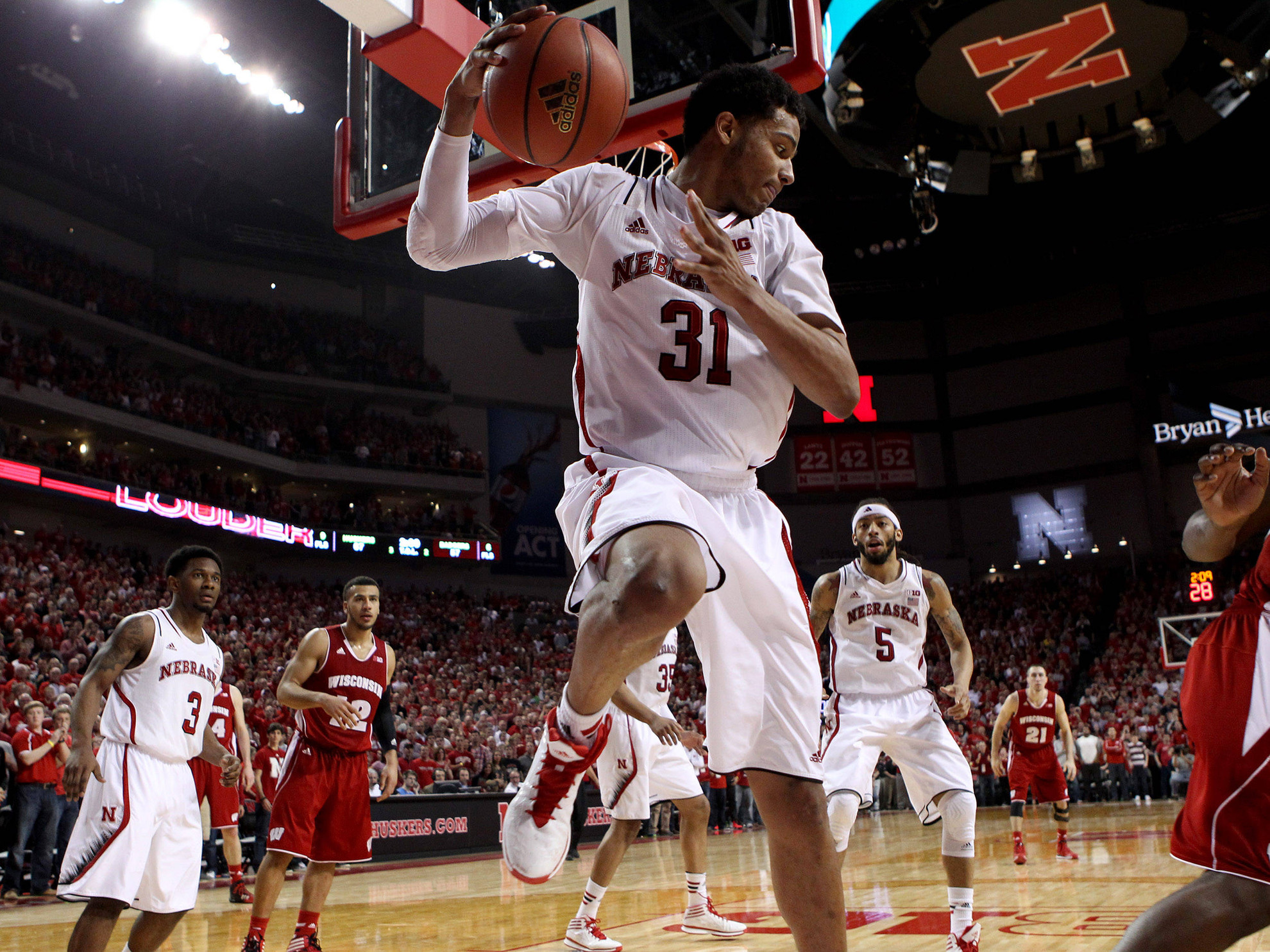 Nojel Eastern Named to Preseason All-Big Ten Team | Hammer and Rails, image size:1980x1485