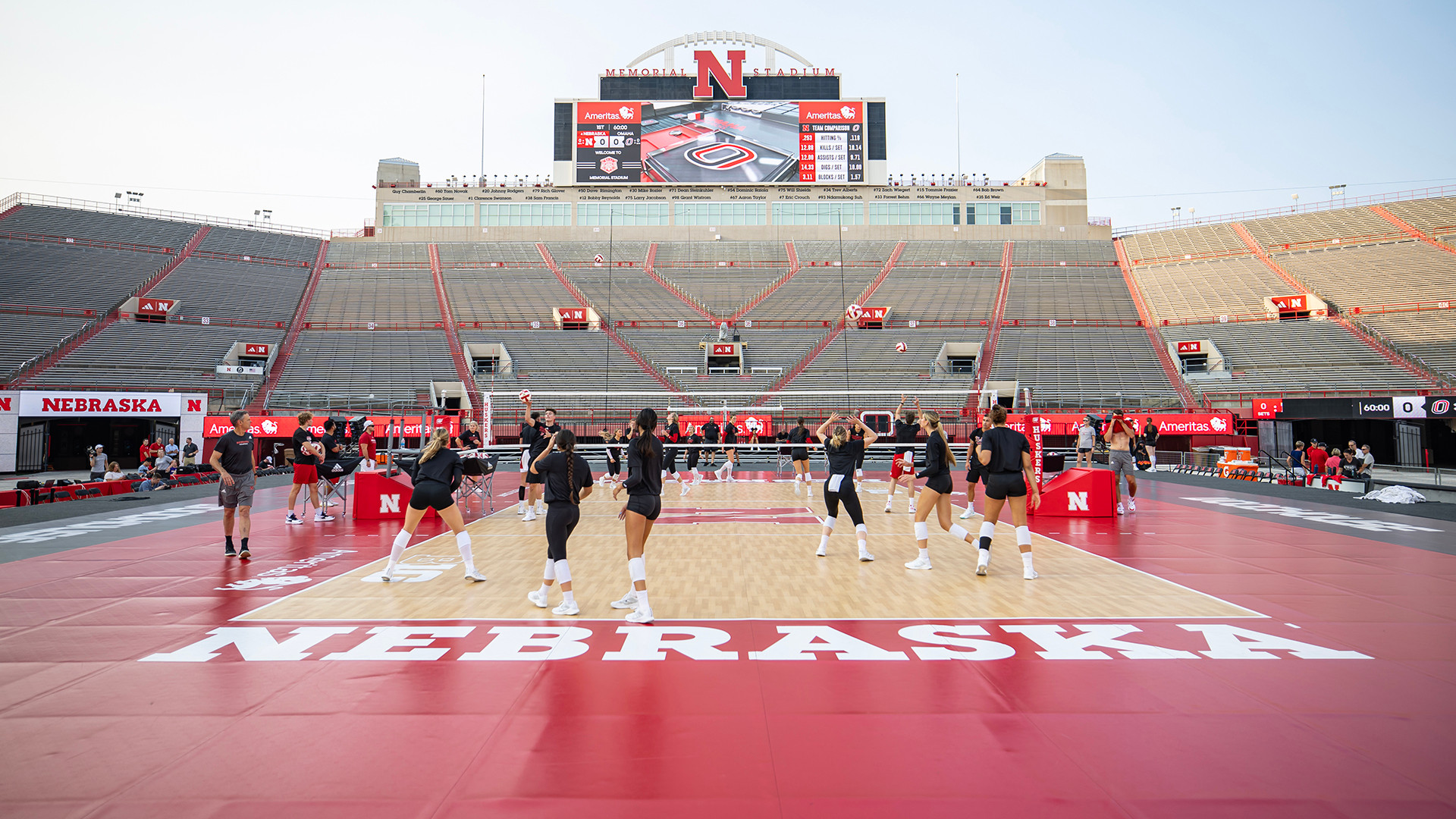 husker volleyball game tonight