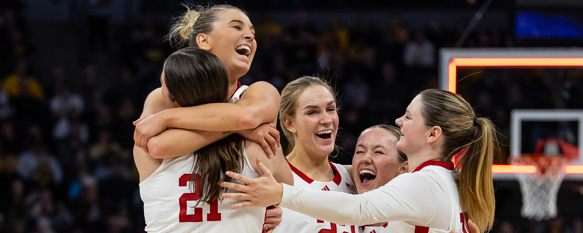 huskers.com