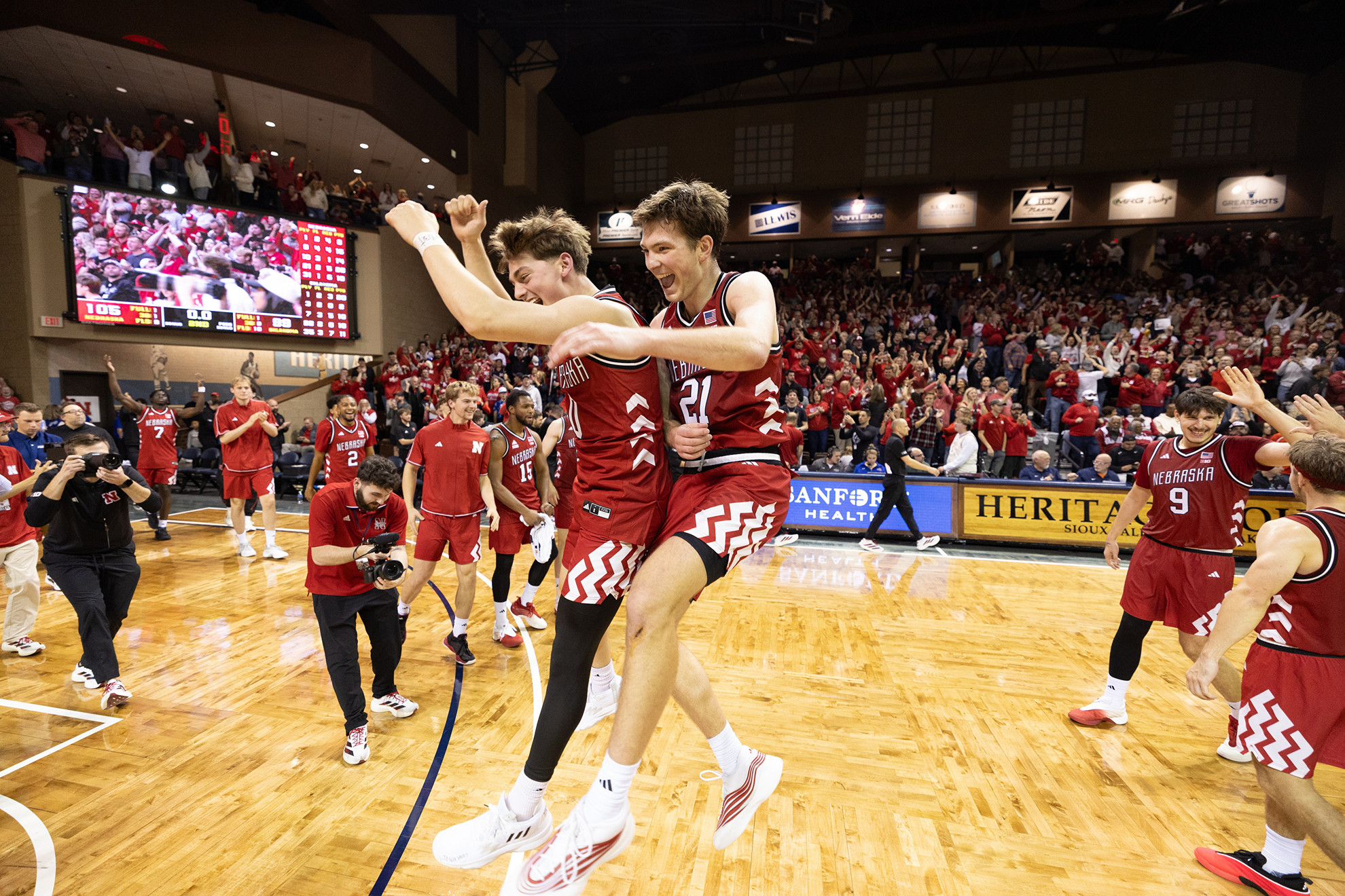 Home Page - Men's Basketball - University of Nebraska - Official