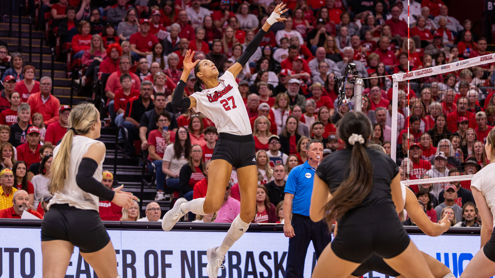 Huskers Set For Weekend With Michigan And Iowa - University Of Nebraska ...