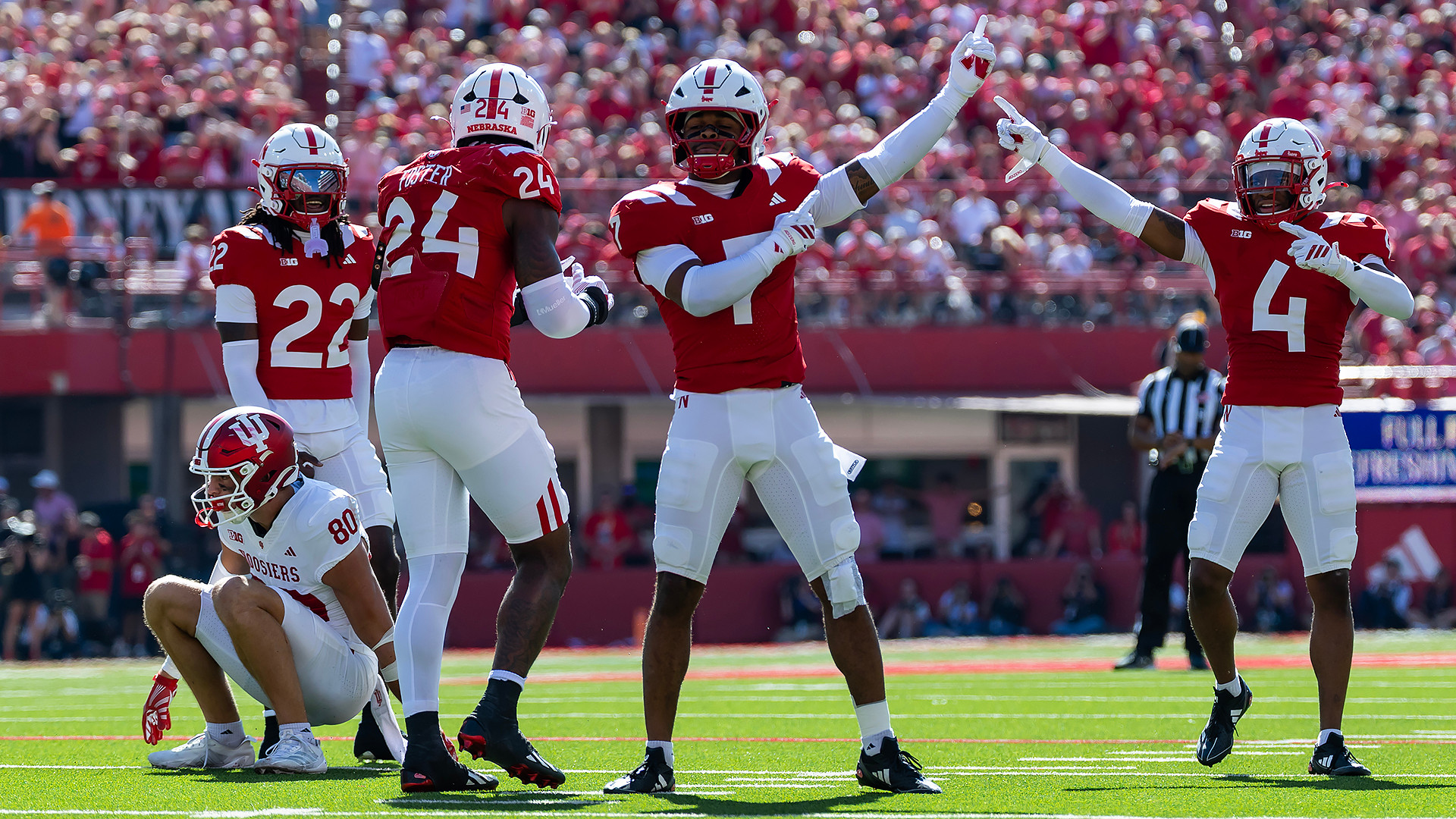 Marshall Named to Bednarik Award Watch List FB vs Indiana