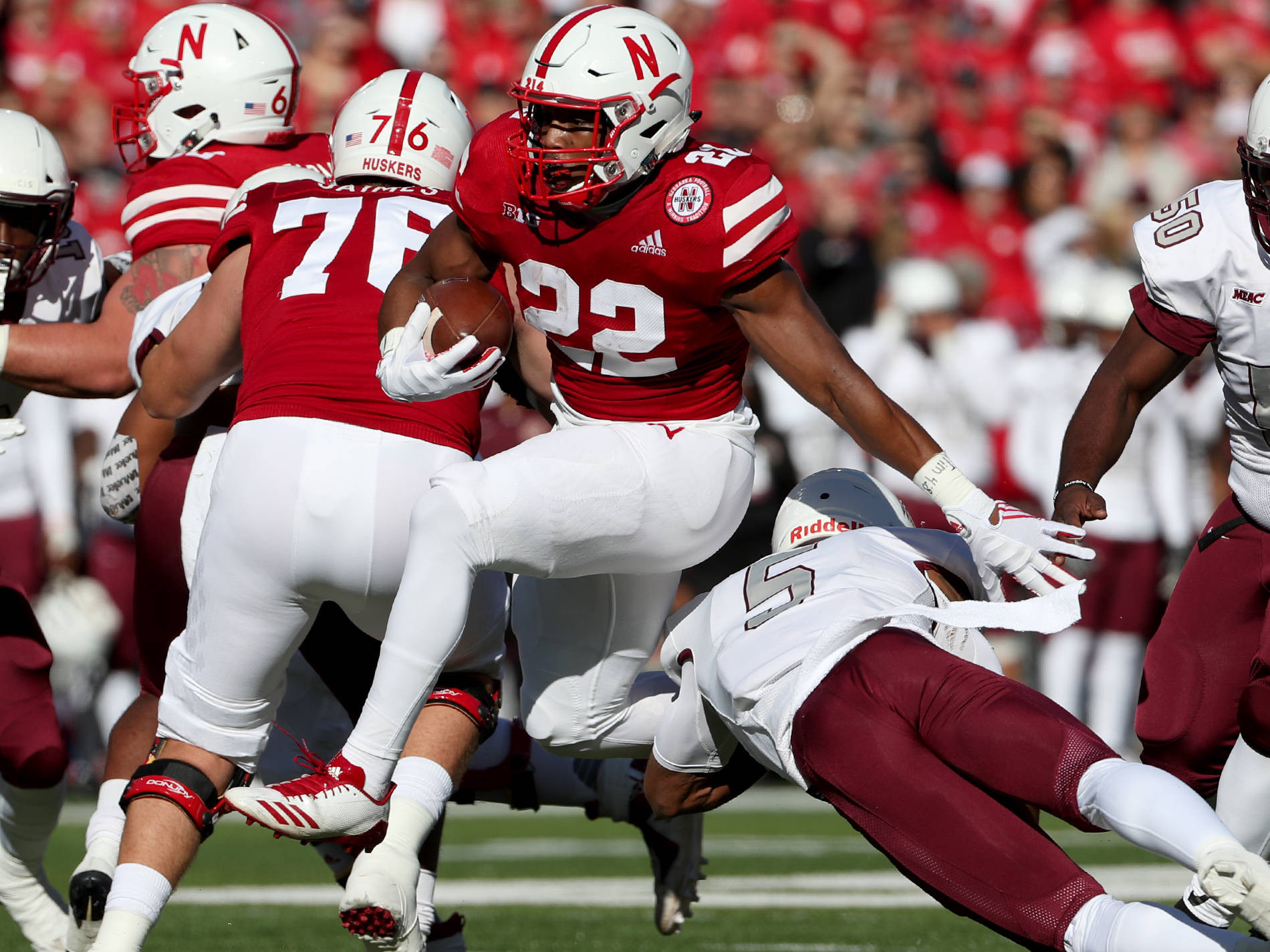 Devine Ozigbo Football 2018 University of Nebraska Official Athletics site