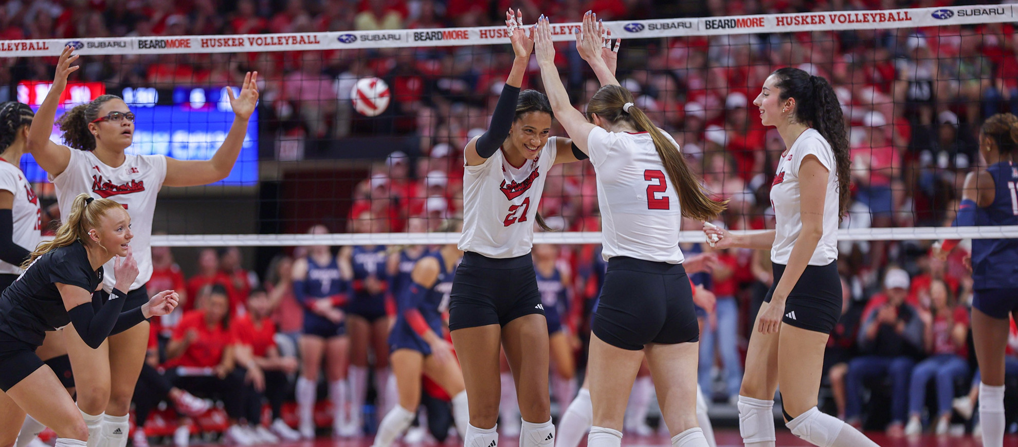 news-nebraska-cornhuskers-volleyball