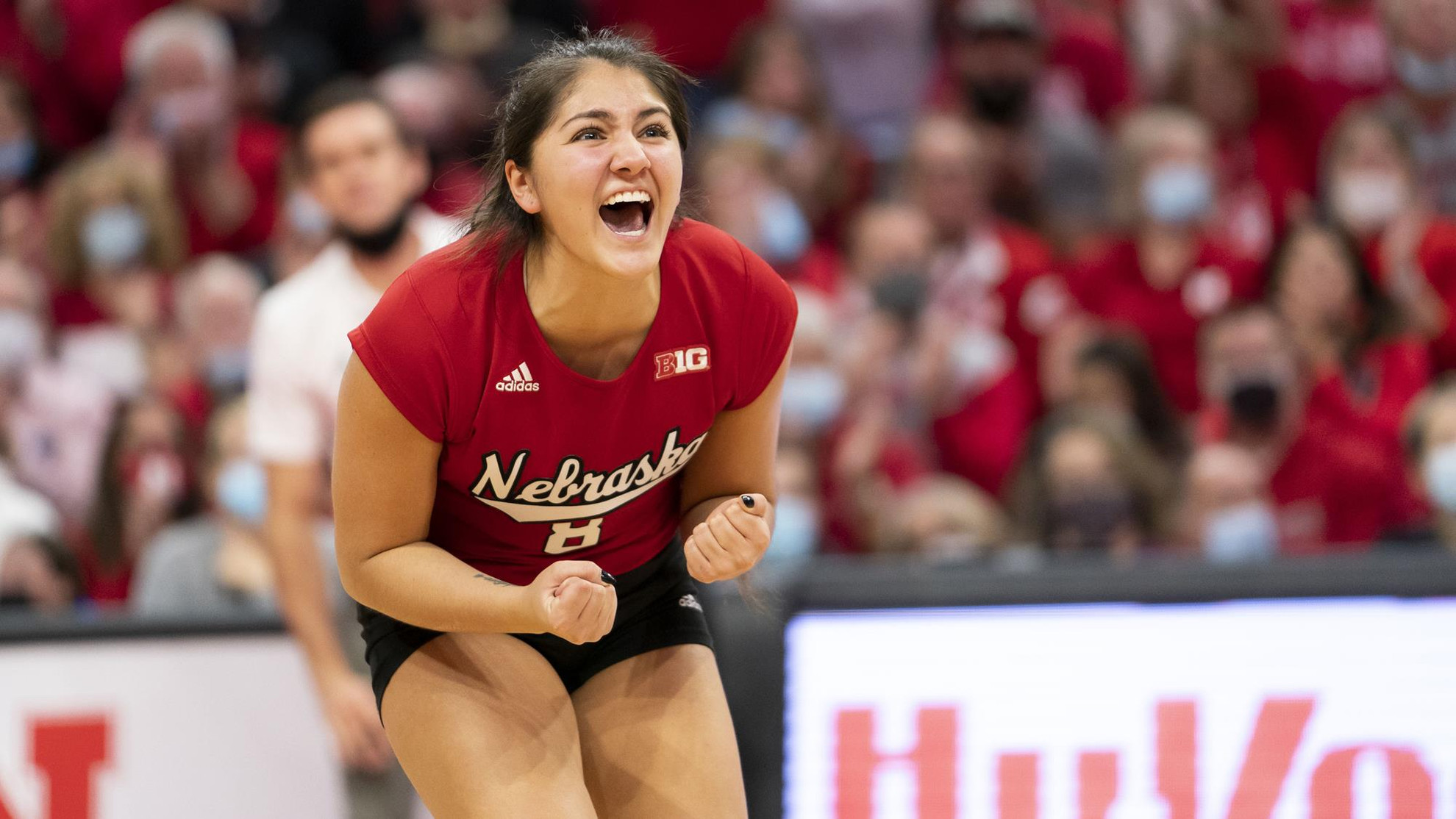 nicklin-hames-volleyball-2021-university-of-nebraska-official