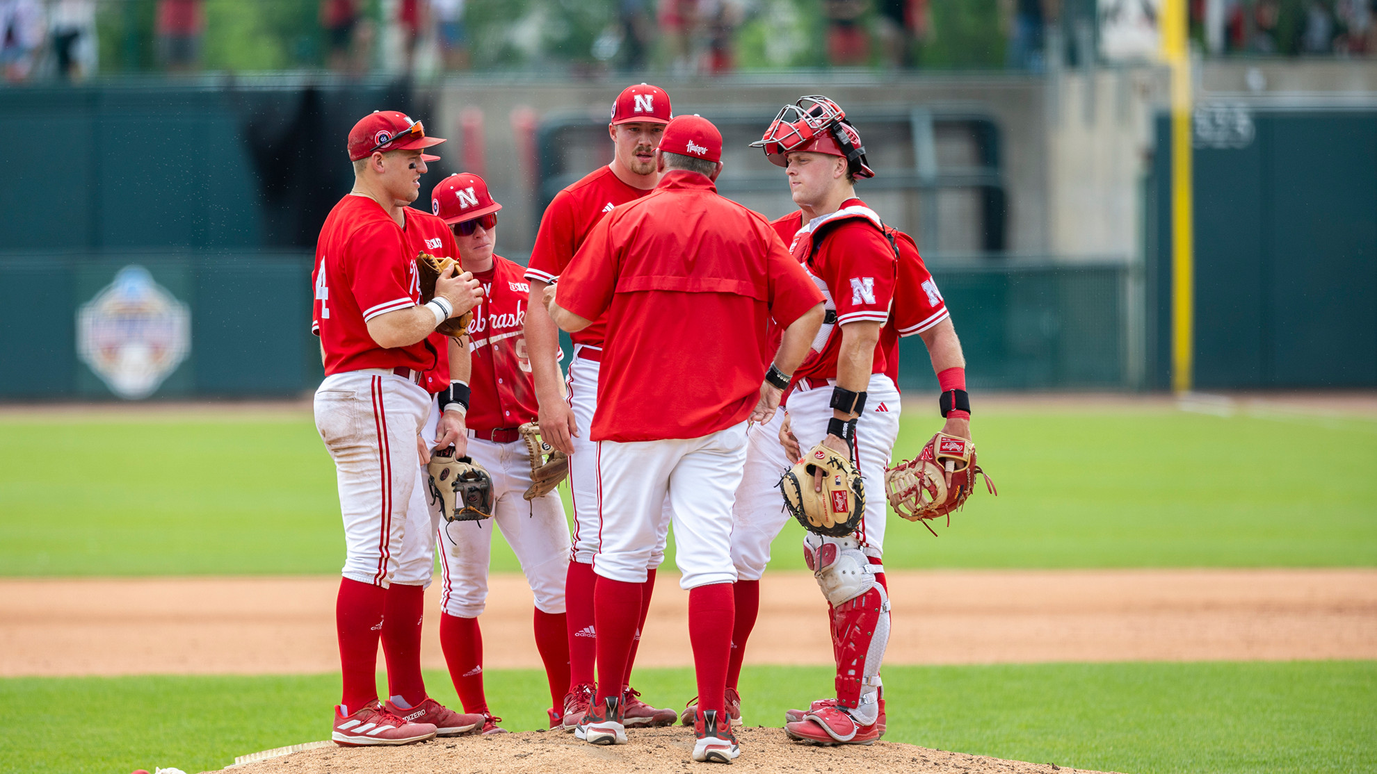 huskers.com