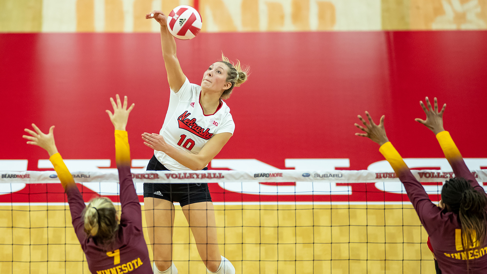 Lauren Stivrins - Beach Volleyball 2017 - University of Nebraska ...