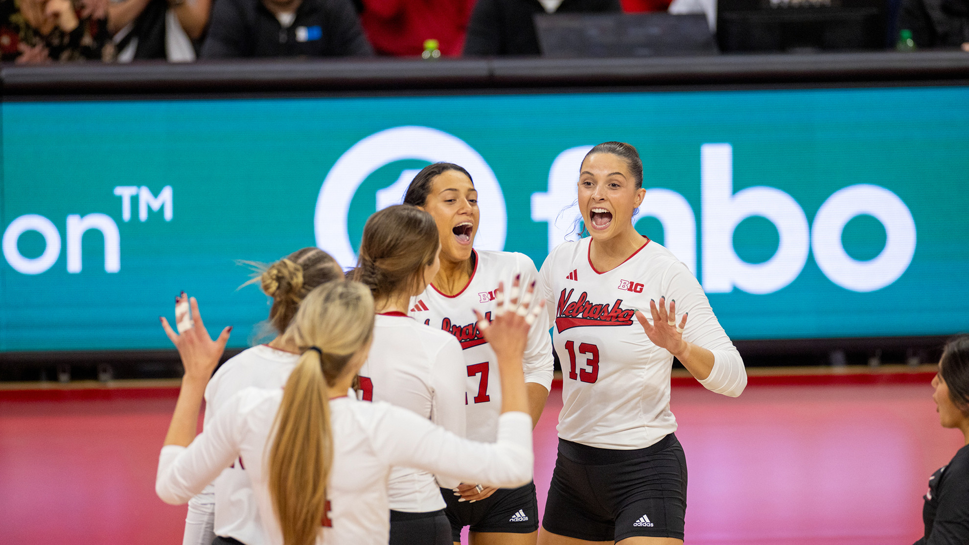 No. 16 Women's Volleyball Drops Road Match at No. 19 Purdue - Penn State  Athletics