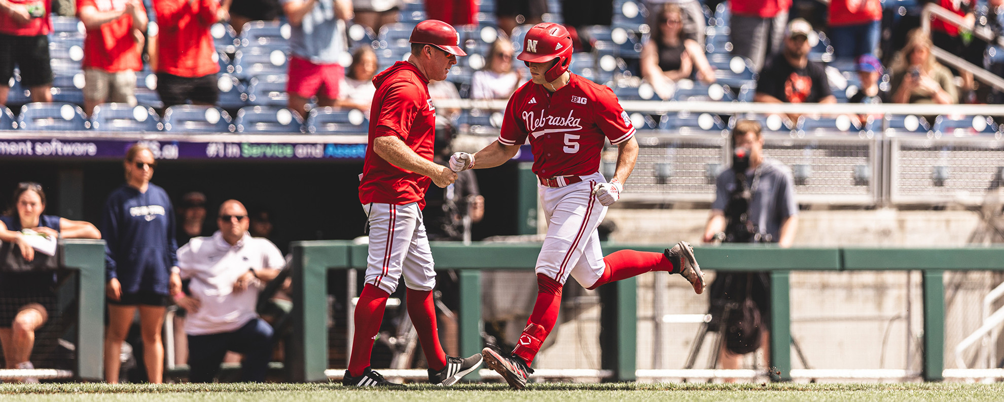 huskers.com